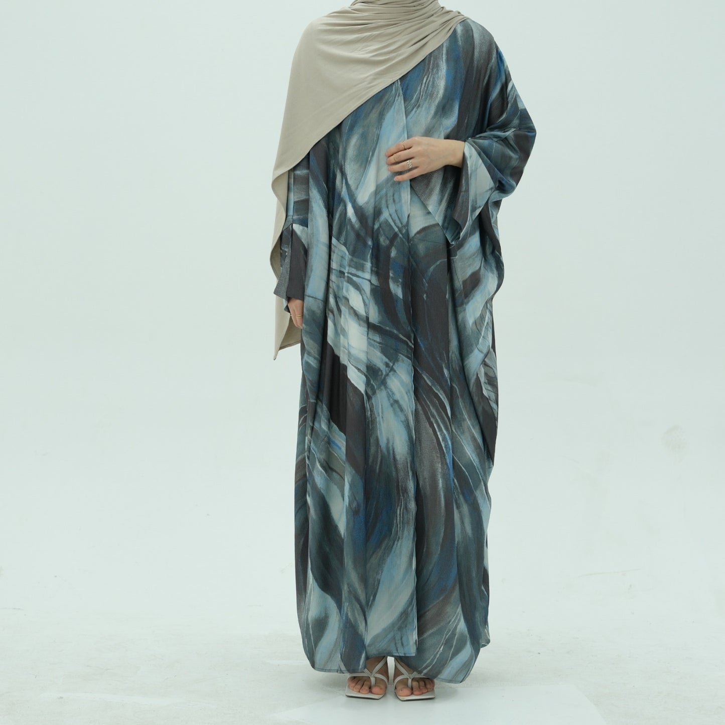 Yasmin Satin Abaya
